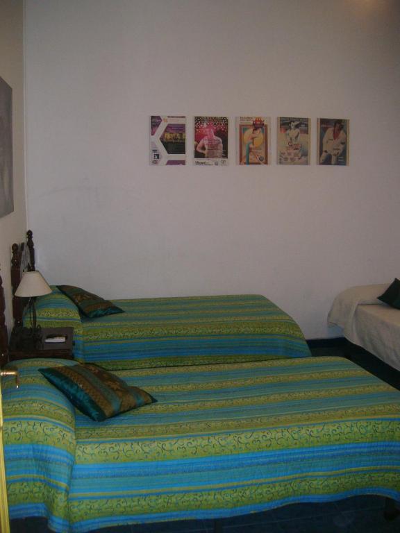 Puerta Del Sol Rooms Madrid Zimmer foto